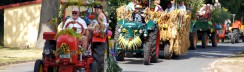 30-erntefest-maulbeerwalde-traktorenparade-Artikel
