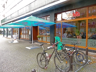 familienrestaurant-kiiwii-aussenansicht