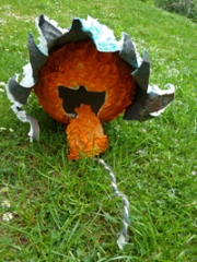 pinata-krokodil-hinten-mit-schnur