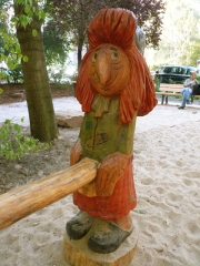 hexenspielplatz-schoeneberg-2