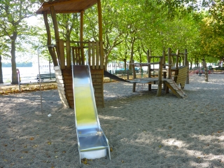 spielplatz-greenwichpromenade-tegel-2